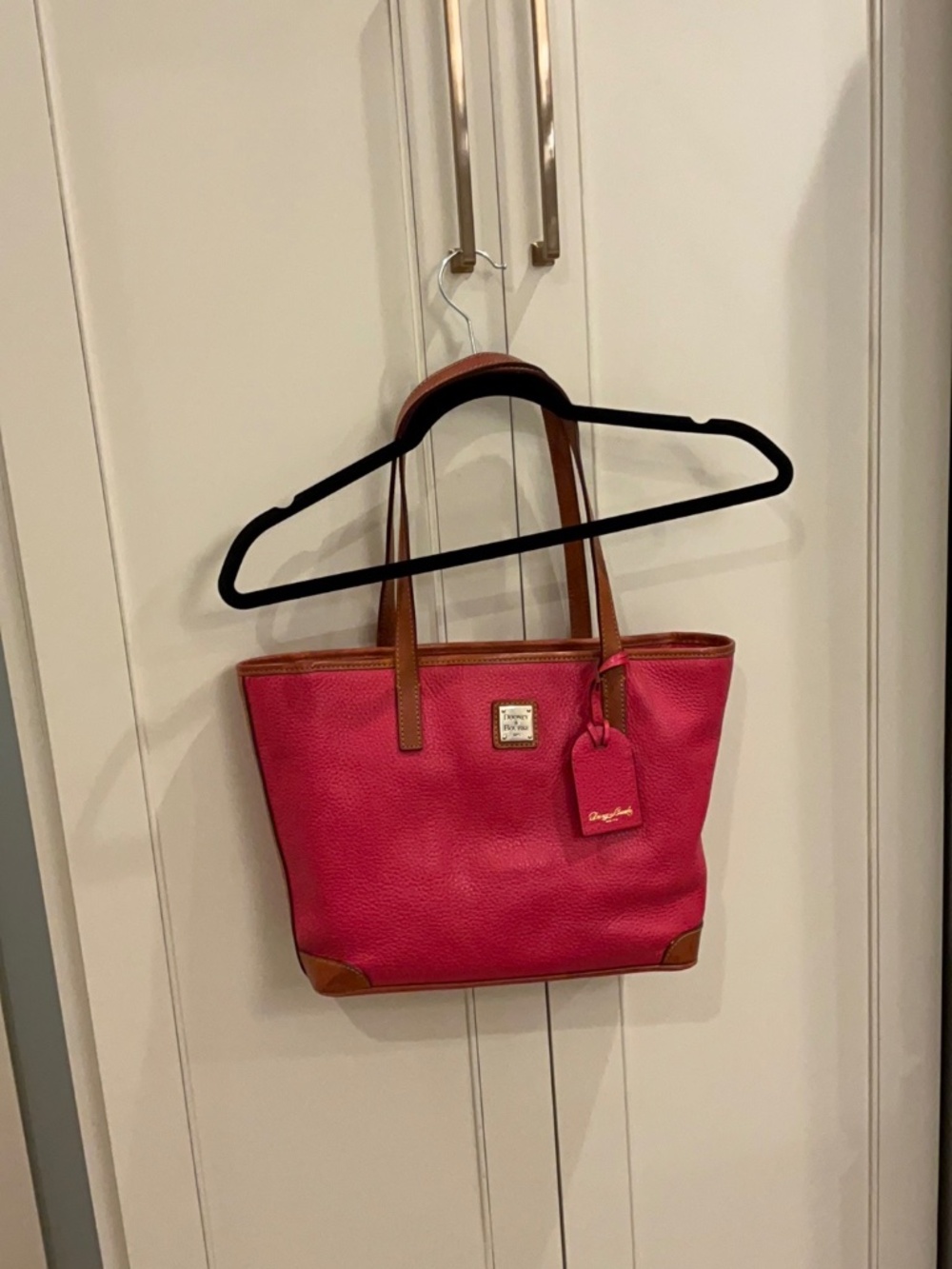 Dooney and Bourke pink handbag